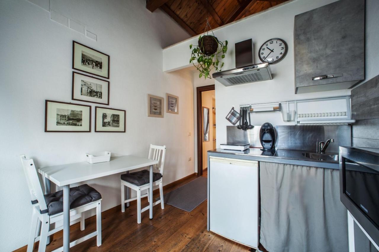 Studio Apartments Centro Storico Via Manno Cagliari Luaran gambar