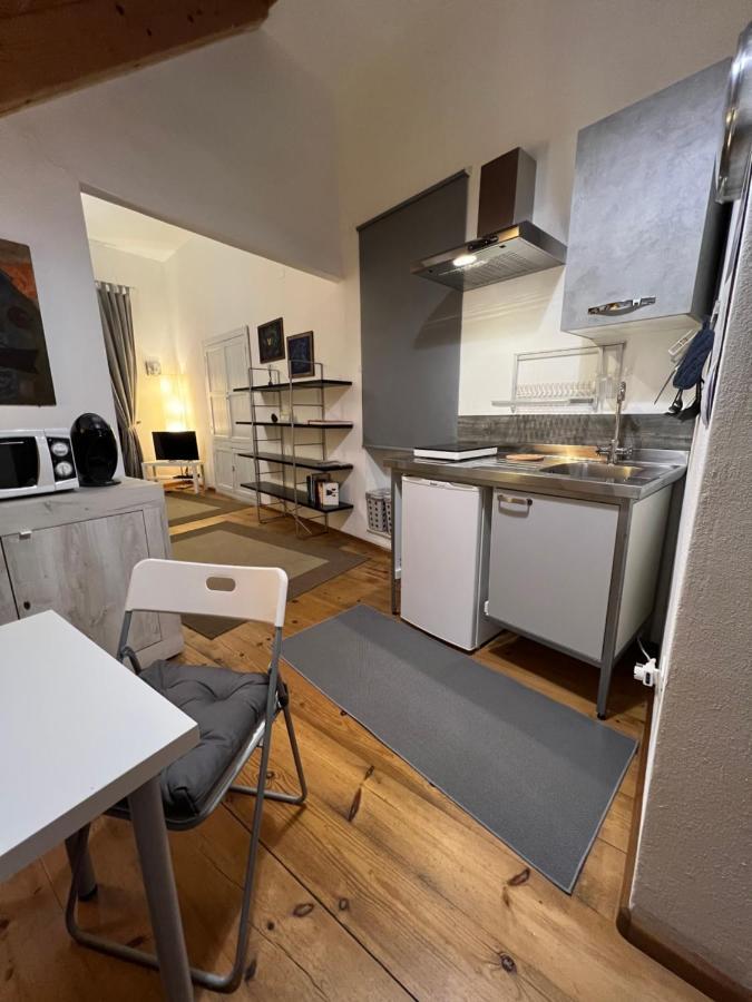 Studio Apartments Centro Storico Via Manno Cagliari Luaran gambar